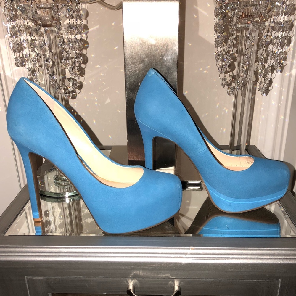 Jessica Simpson REBECA PLATFORM PUMPS